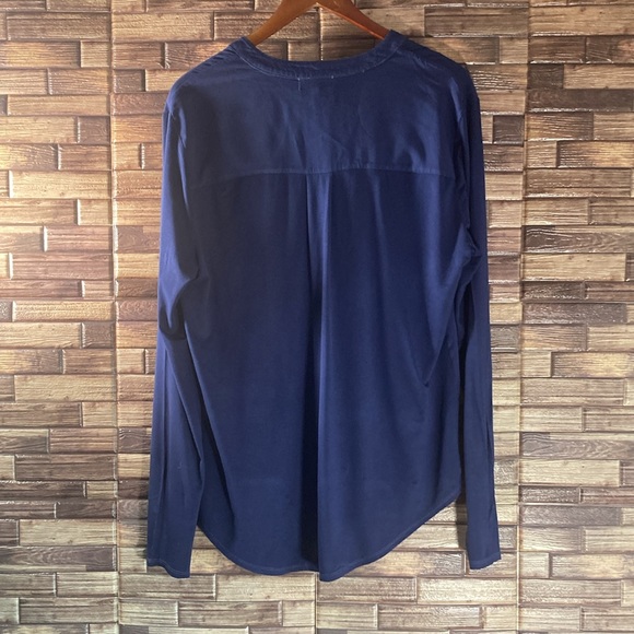 EUC Womens Blue Michael Stars Rayon Spandex Mix Large Blouse - Picture 2 of 8